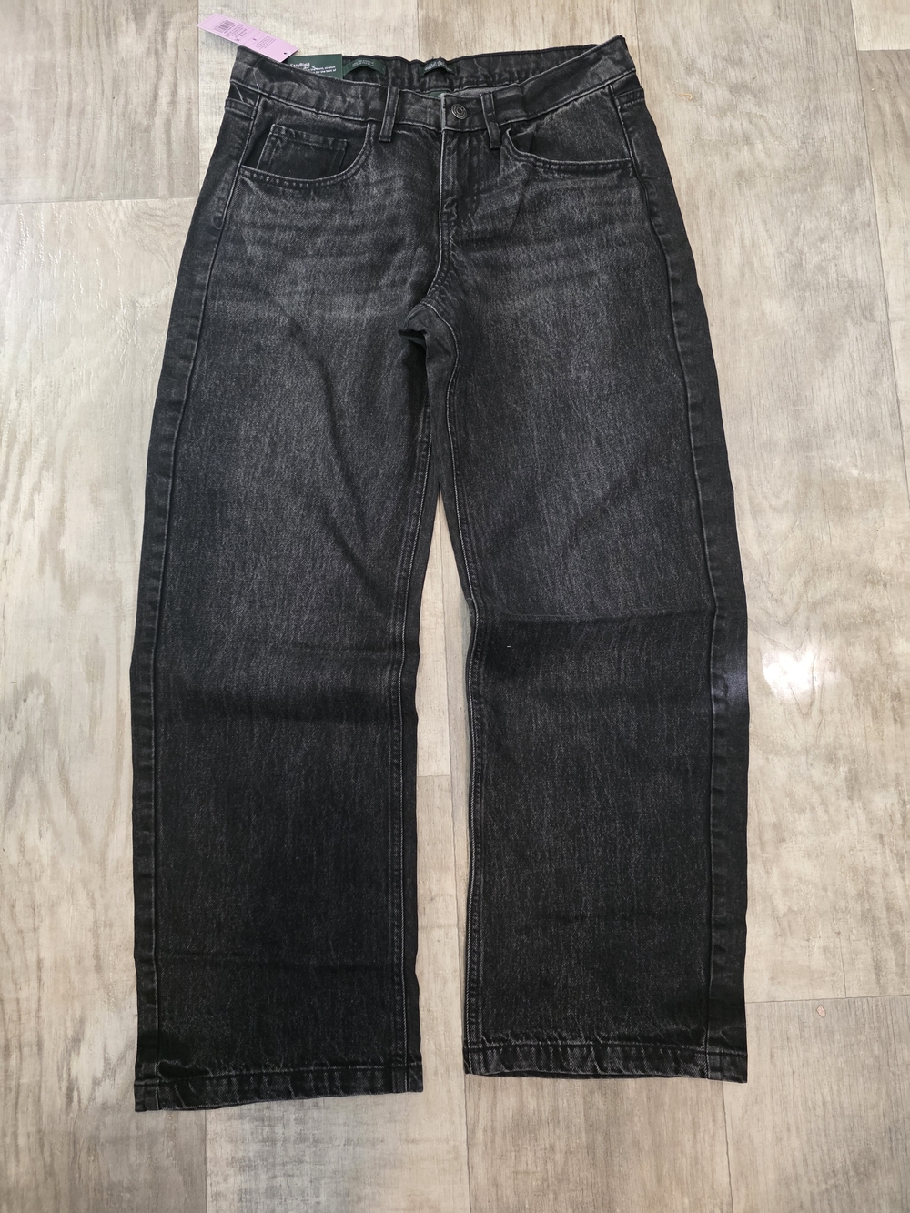 Womans Black Straight-Leg Jeans